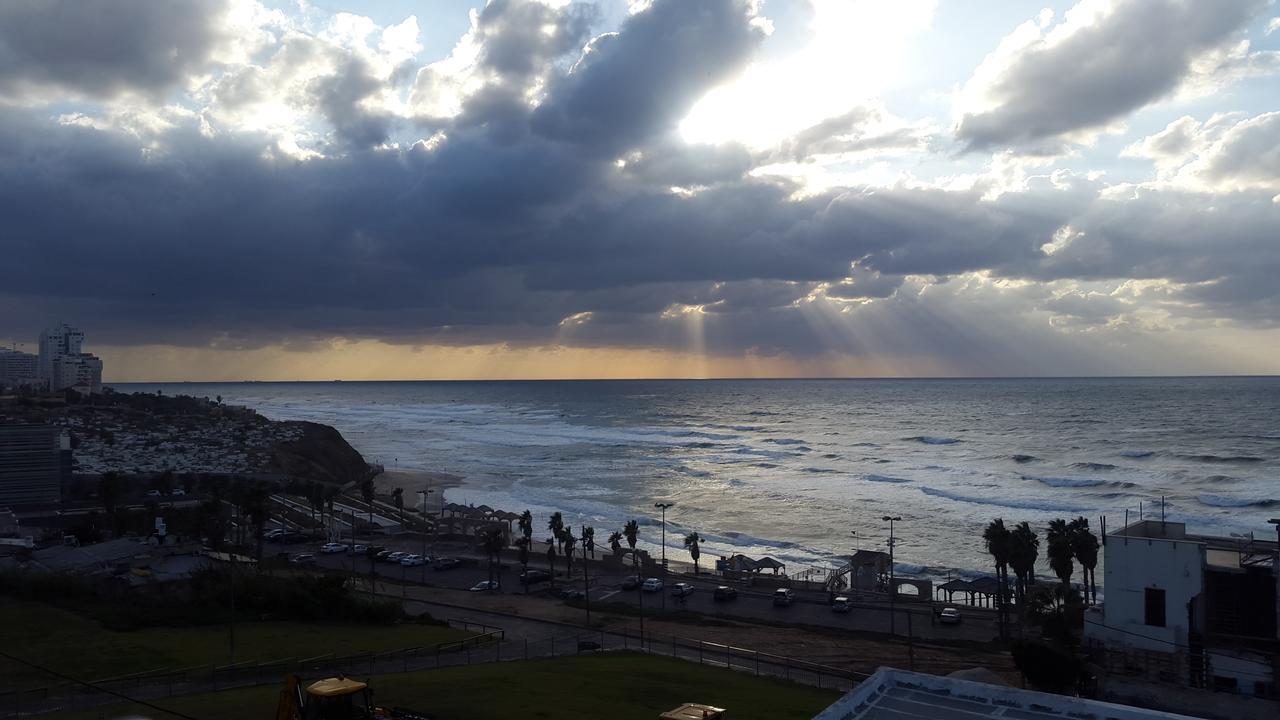 Appartamento Jaffa Family Penthouse, Sea Front , 3Br, 2Ba, Tel Aviv Esterno foto